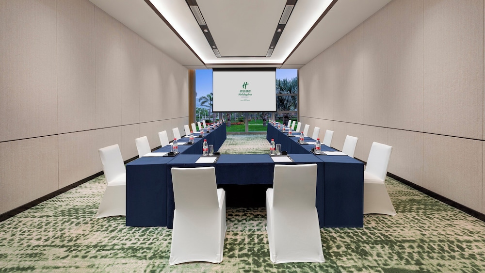 Holiday Inn Beihai Silver Beach by IHG 17/36