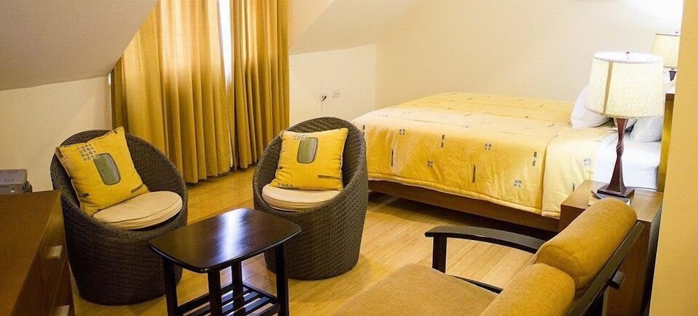Elite Hotel 31/42