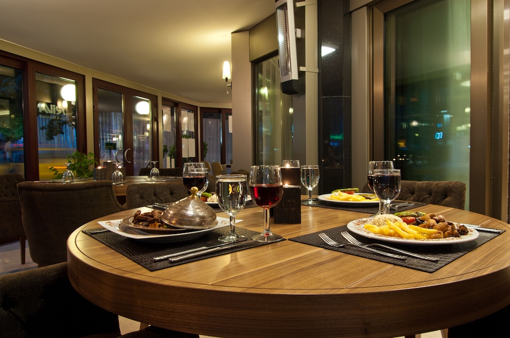 Taksim Riva Hotel 41/56