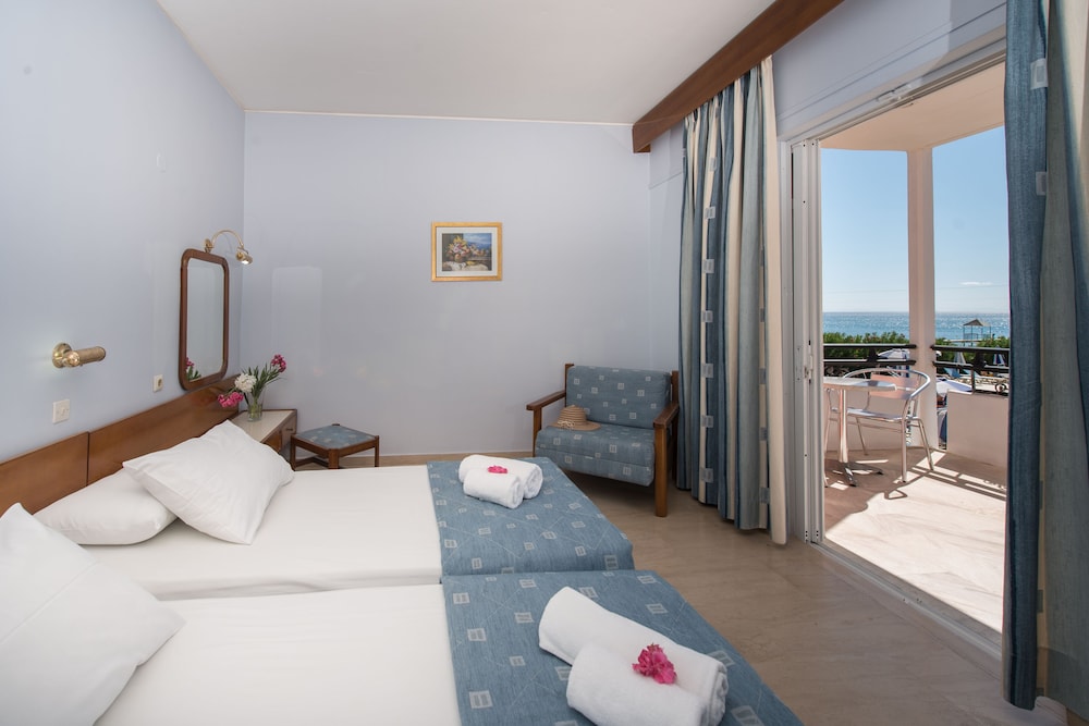 Astir Beach Hotel 8/31