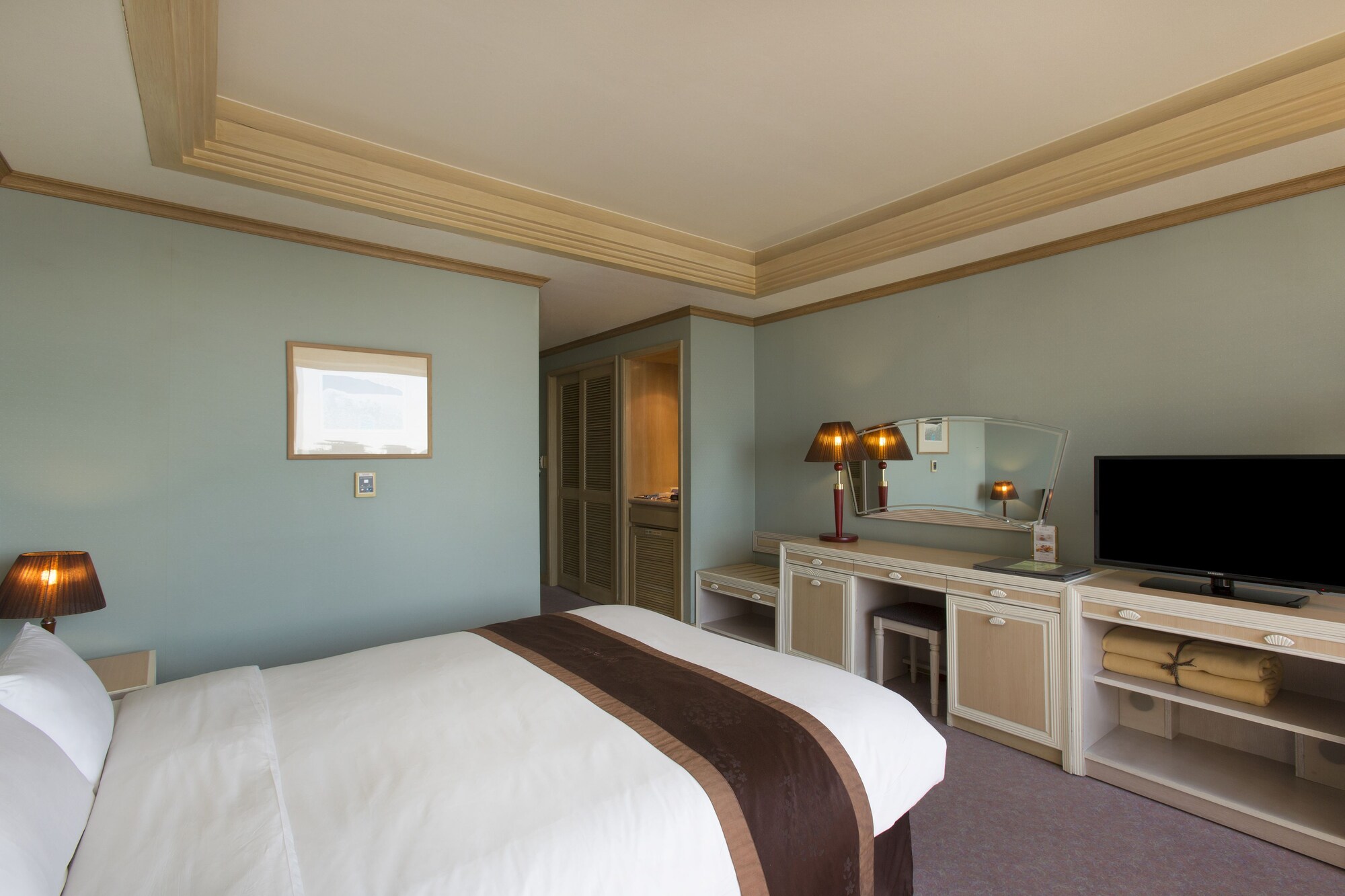 STANDARD, DOUBLE BED