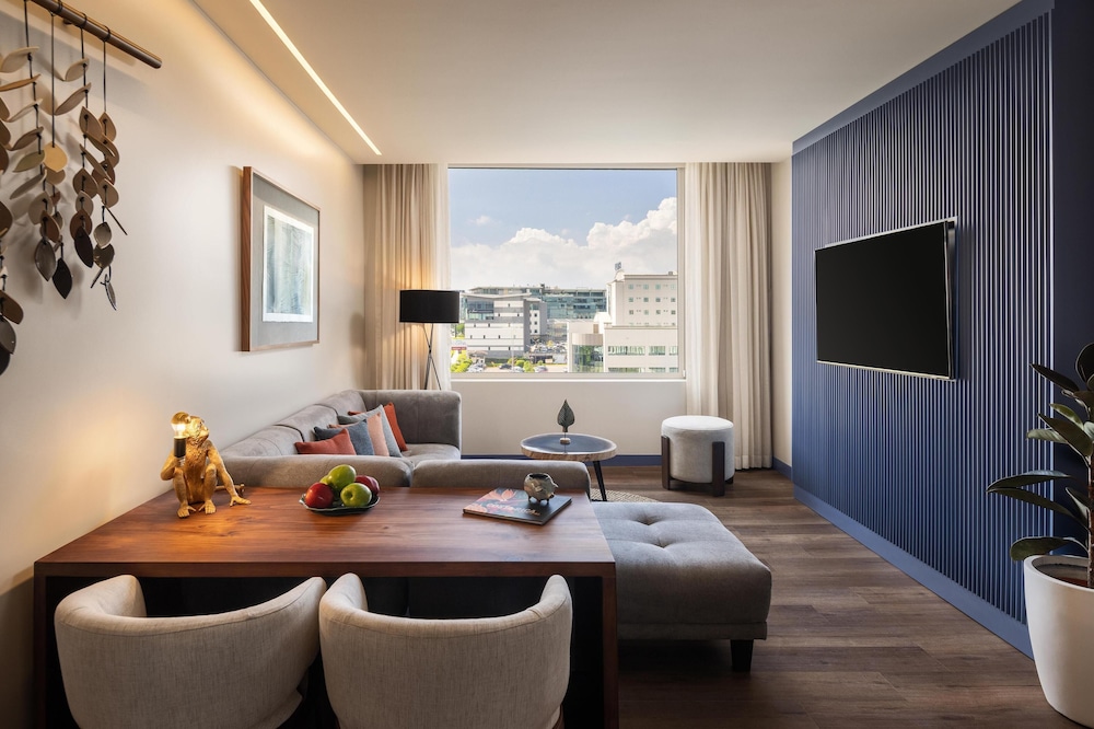 Hyatt Centric San Jose Escazu 36/56