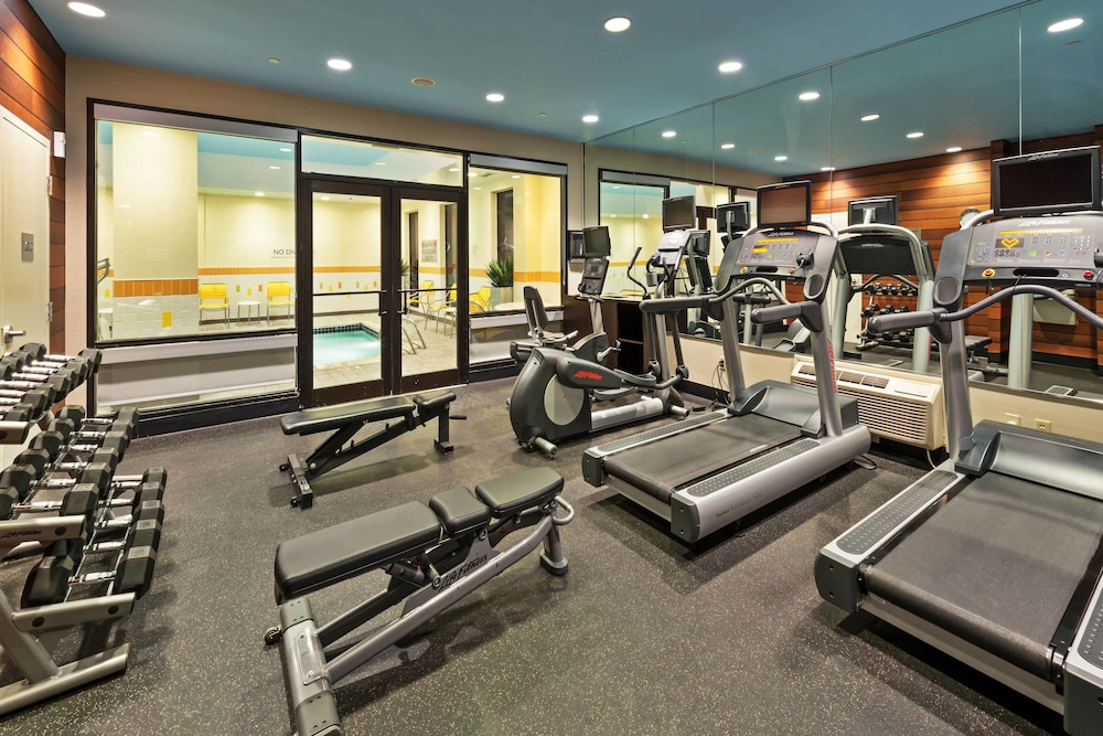 Fairfield Inn & Suites Denver Cherry Creek 9/16