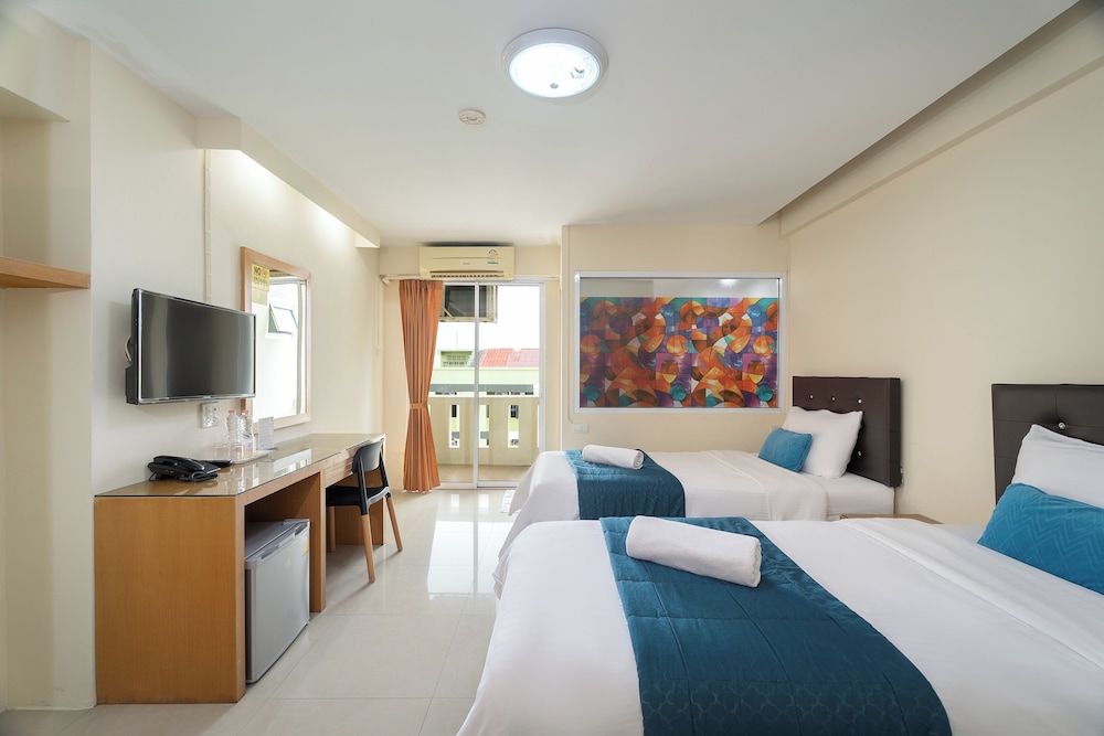 J Residence 19/46
