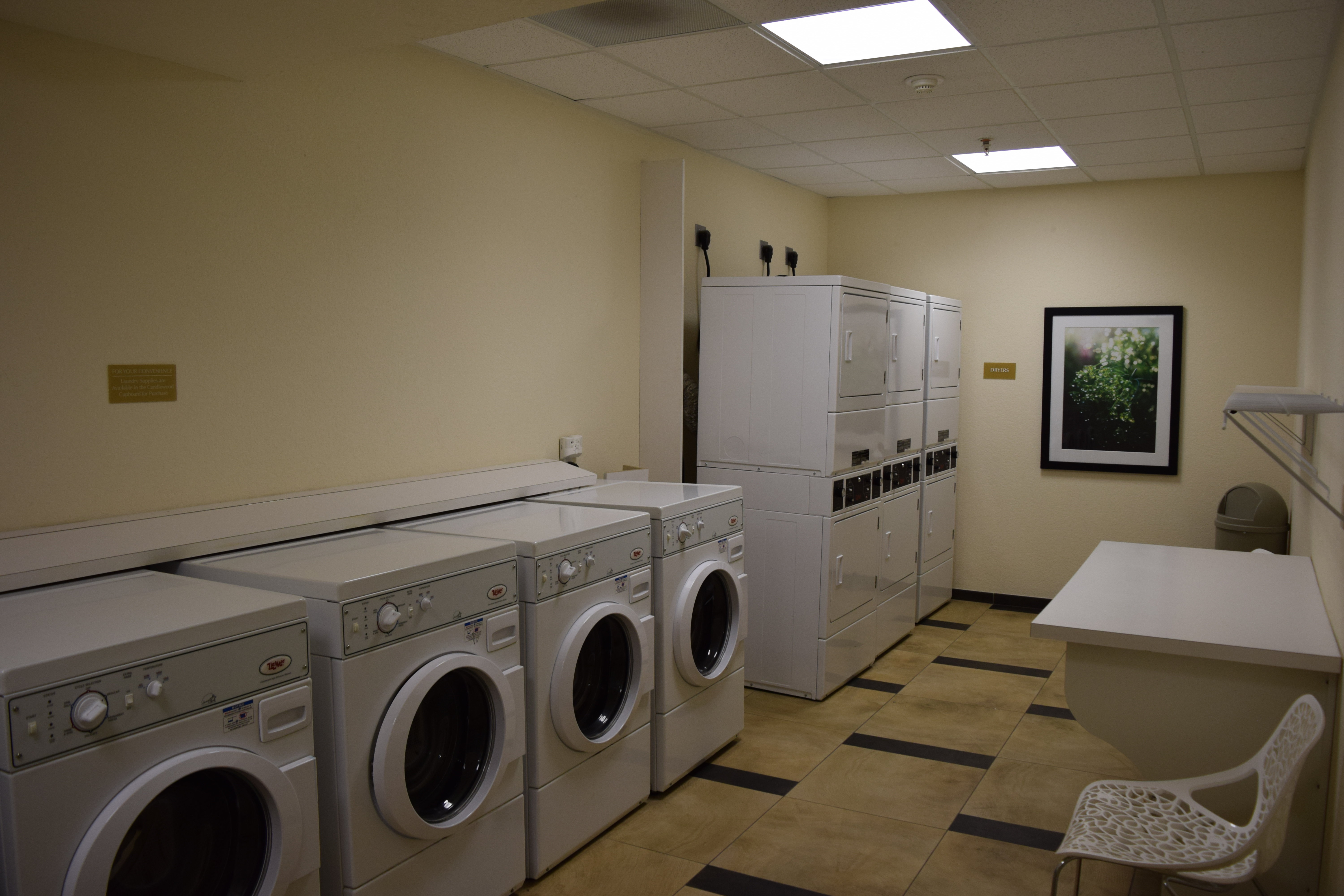 Candlewood Suites Monahans 32/50