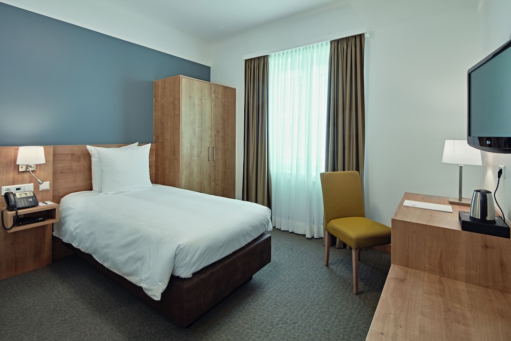 STANDARD, SINGLE, SINGLE BED