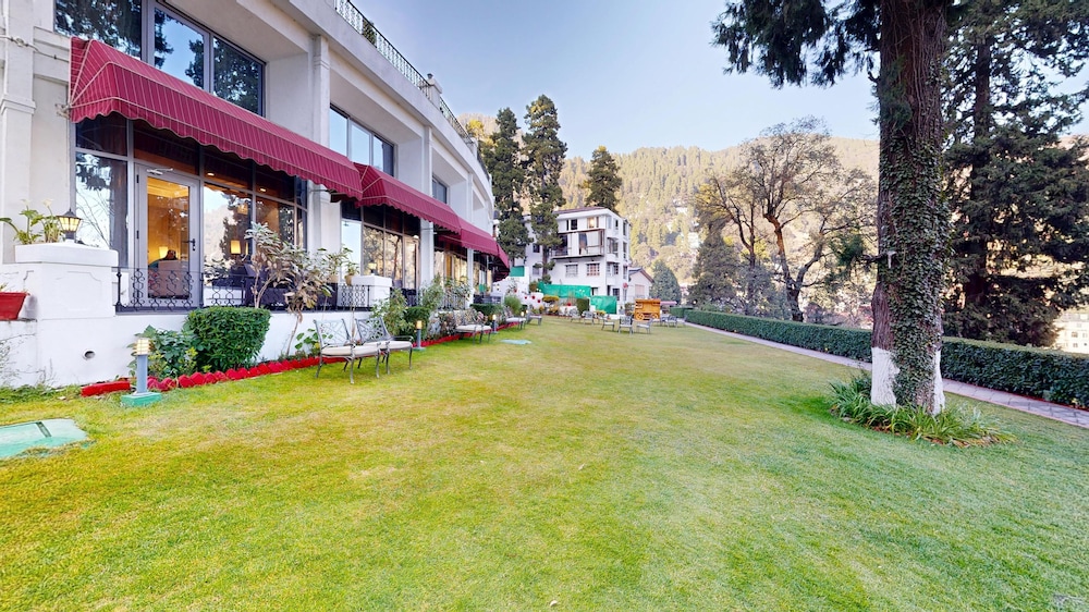 Namah Nainital, a member of Radisson Individuals Retreats 42/50