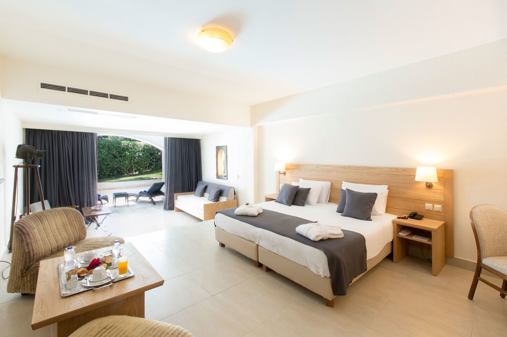 Garden, Ionian Blue, Suite, Twin Beds, Shared Pool, Sofa
