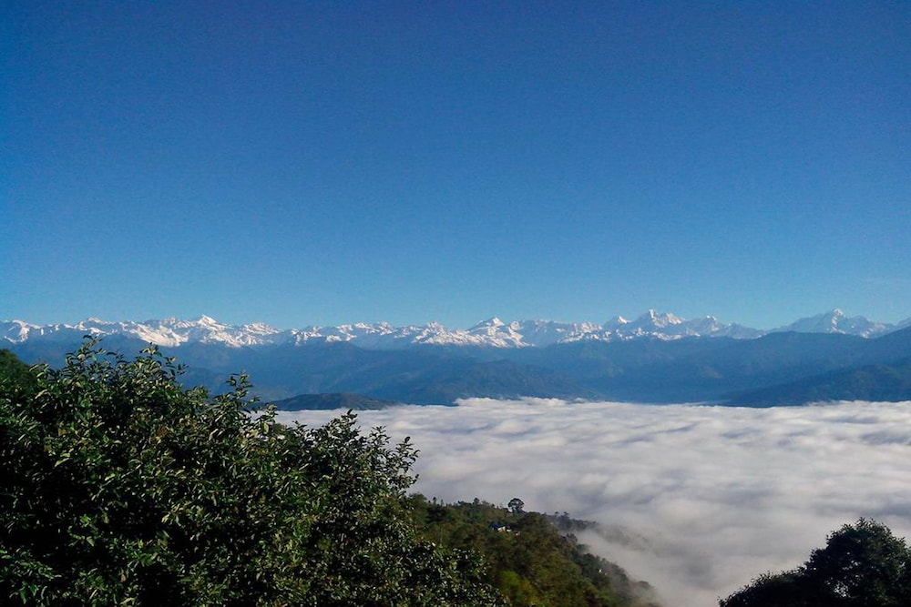 Nagarkot Sunshine Hotel 38/42