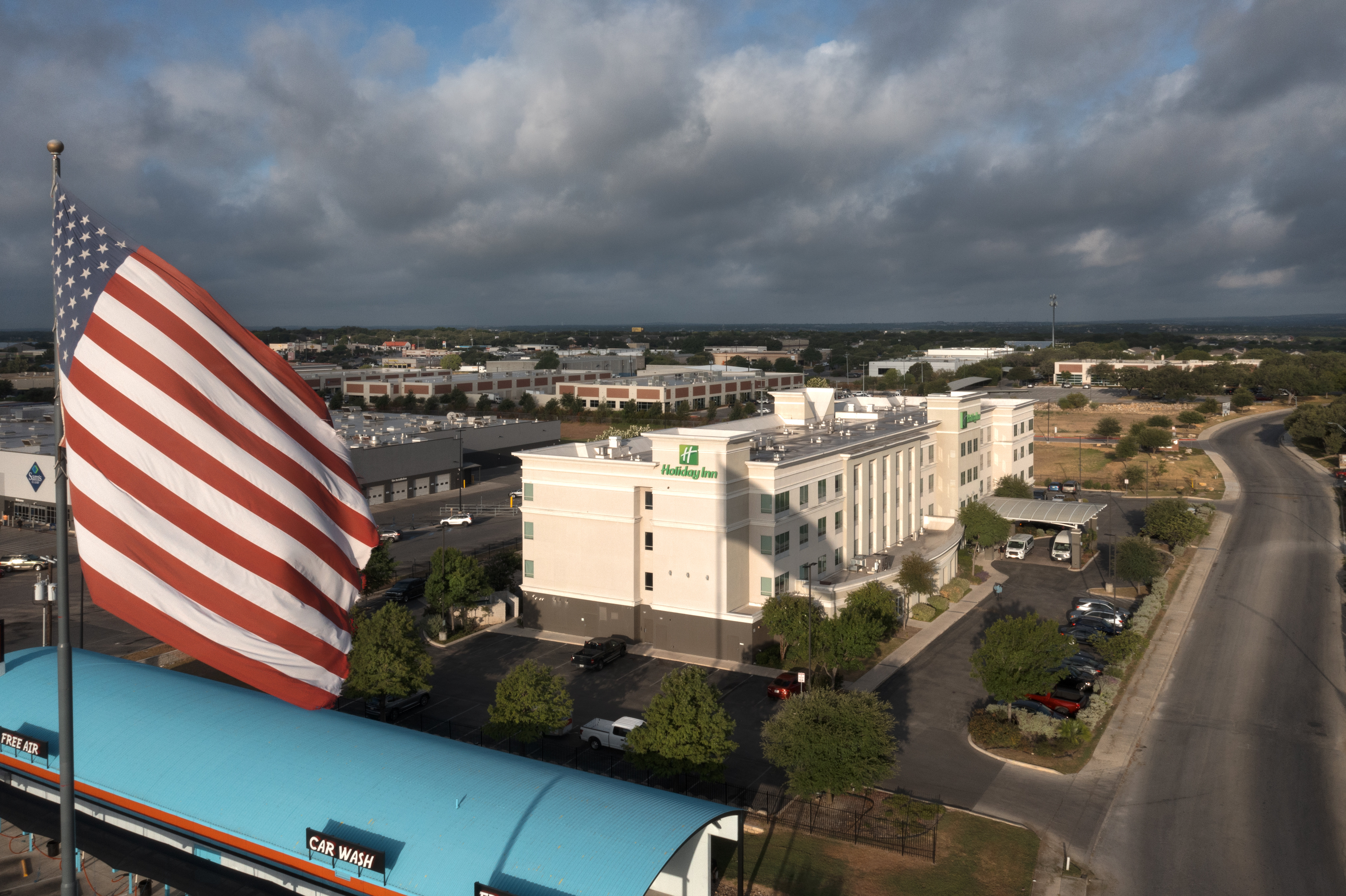 Holiday Inn & Suites San Antonio Northwest 3/30