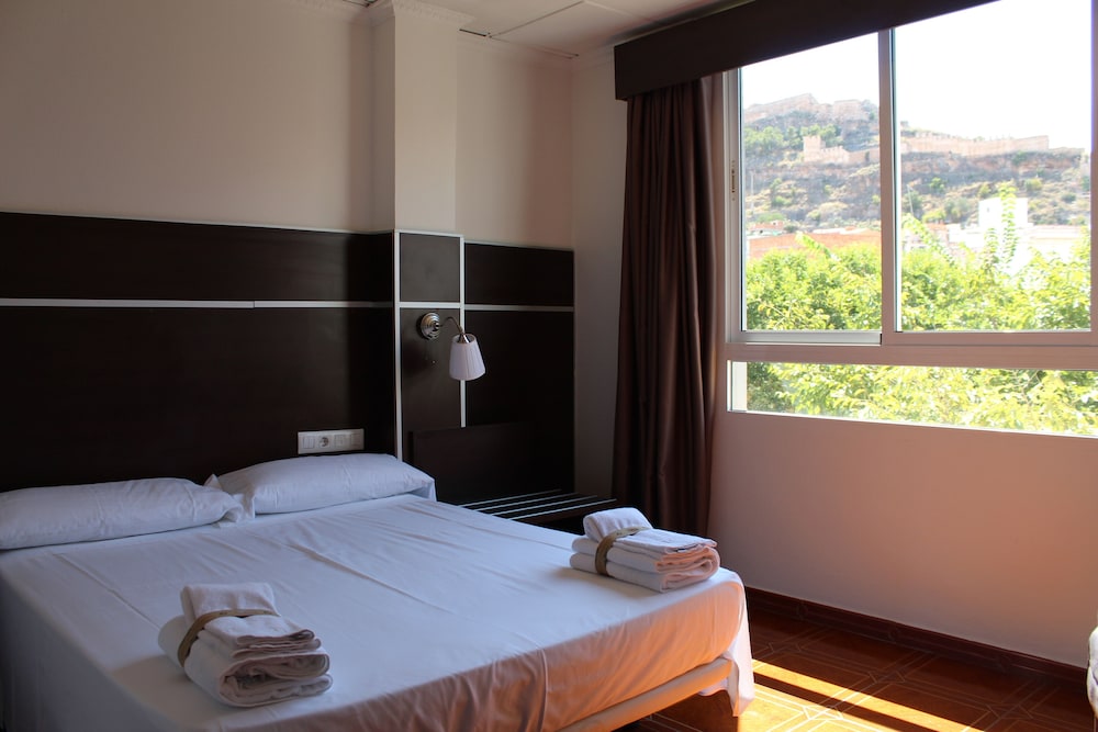 Hotel Sagunto 9/24
