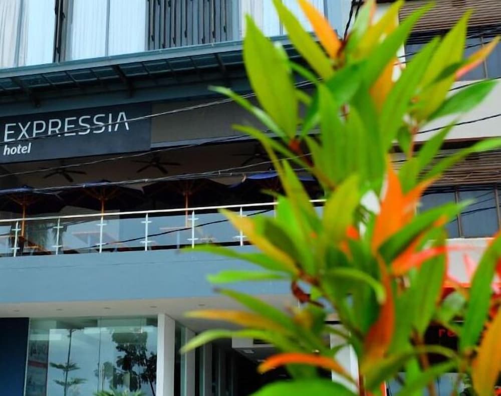 Expressia Hotel Makassar 2/54
