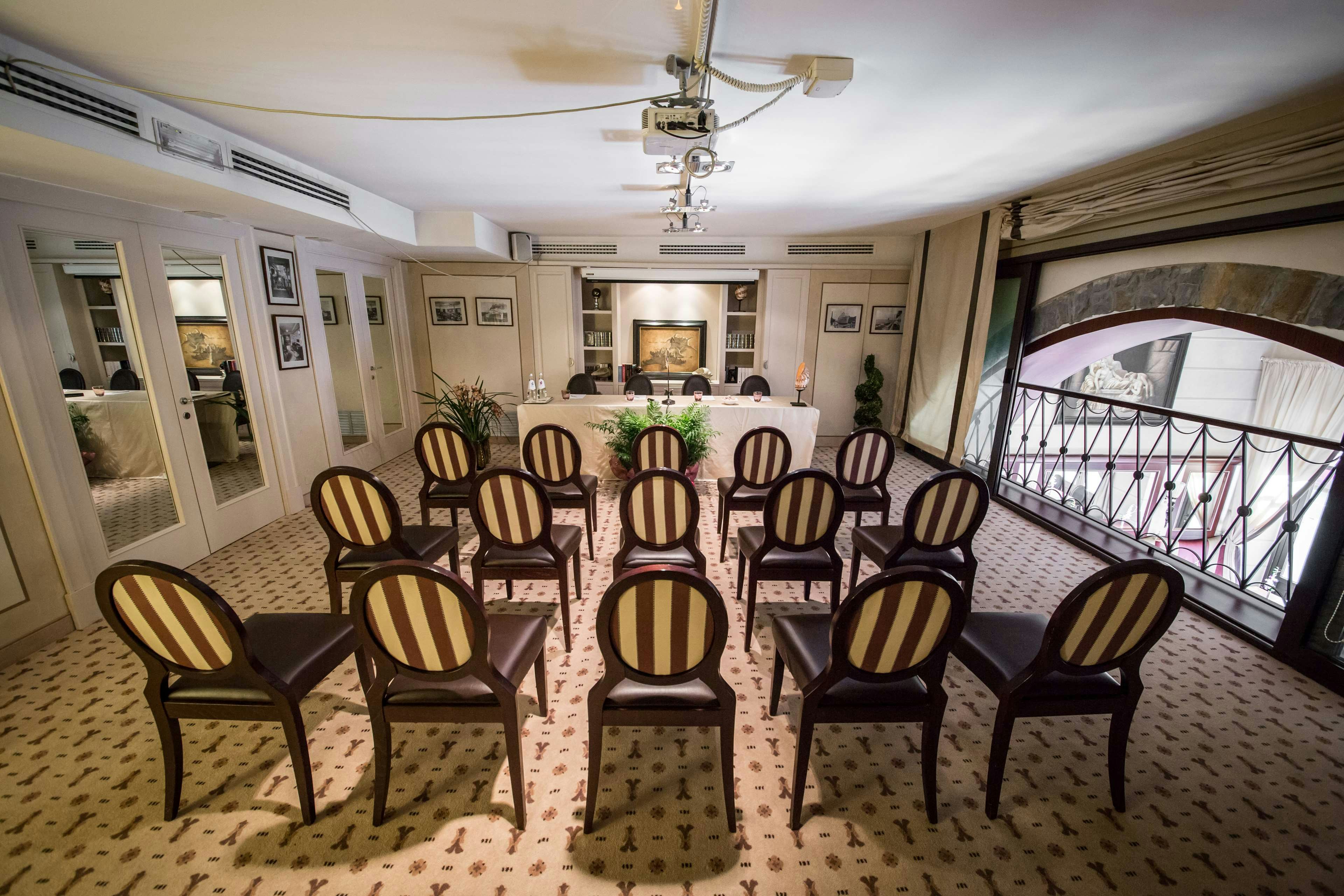 Victoria Hotel Letterario 36/40