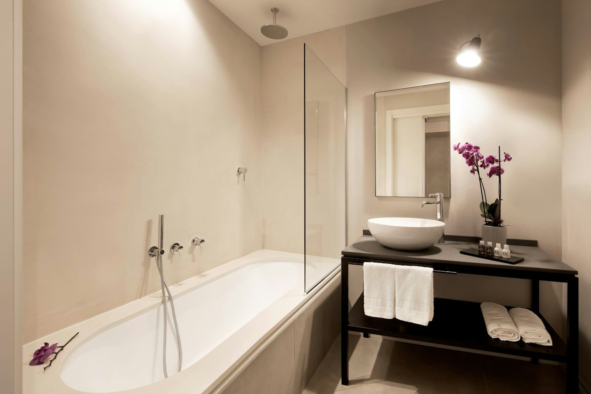 Opera 35 Boutique Hotel 22/26