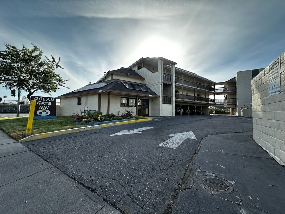 Ocean Gate Inn 42/58