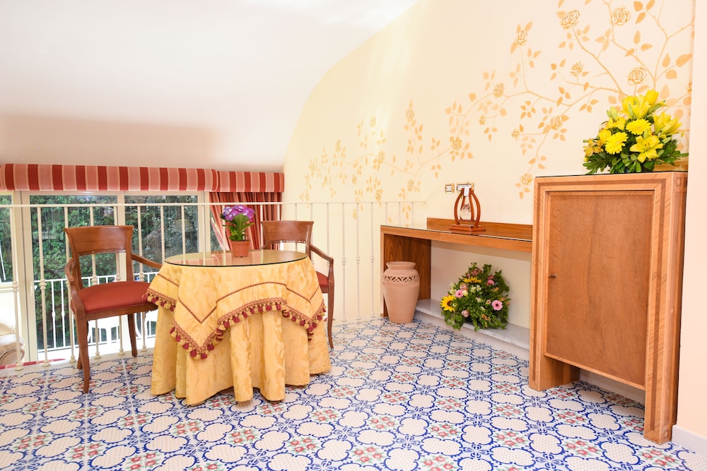 Antiche Mura Hotel 11/66