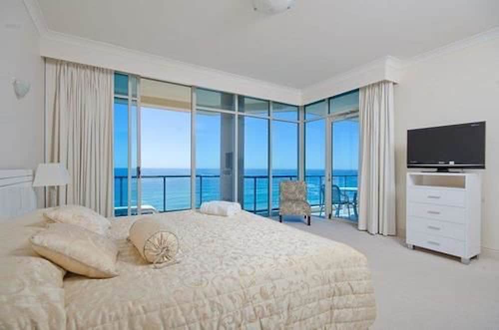 Oceana On Broadbeach 23/75