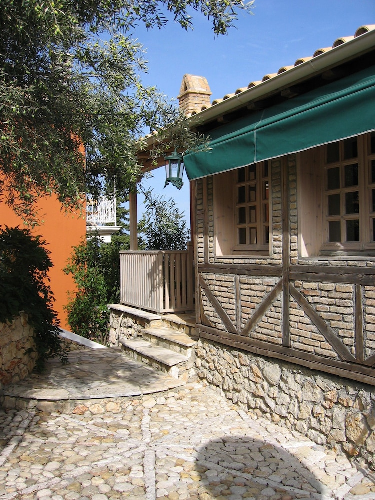 Collection Villas 33/50
