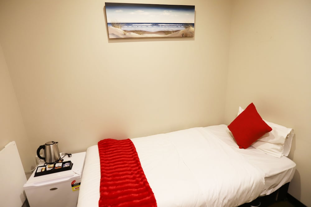 Aura Hotel 22/36