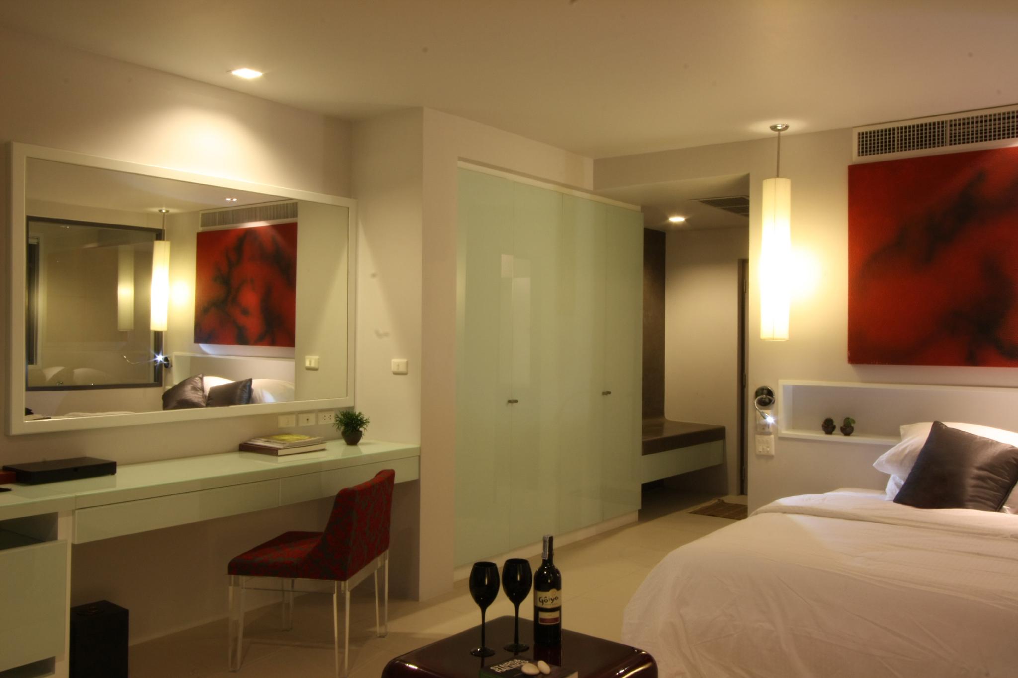 Deluxe, Double Bed, Pool View