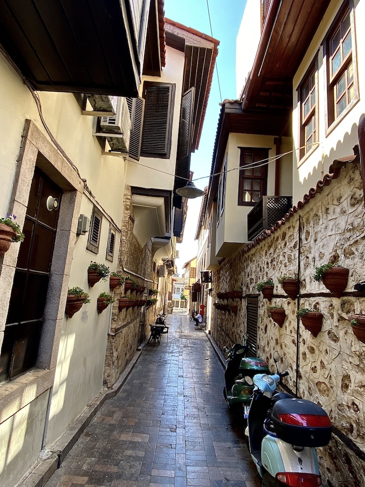 Casa Franco Old Town 33/43