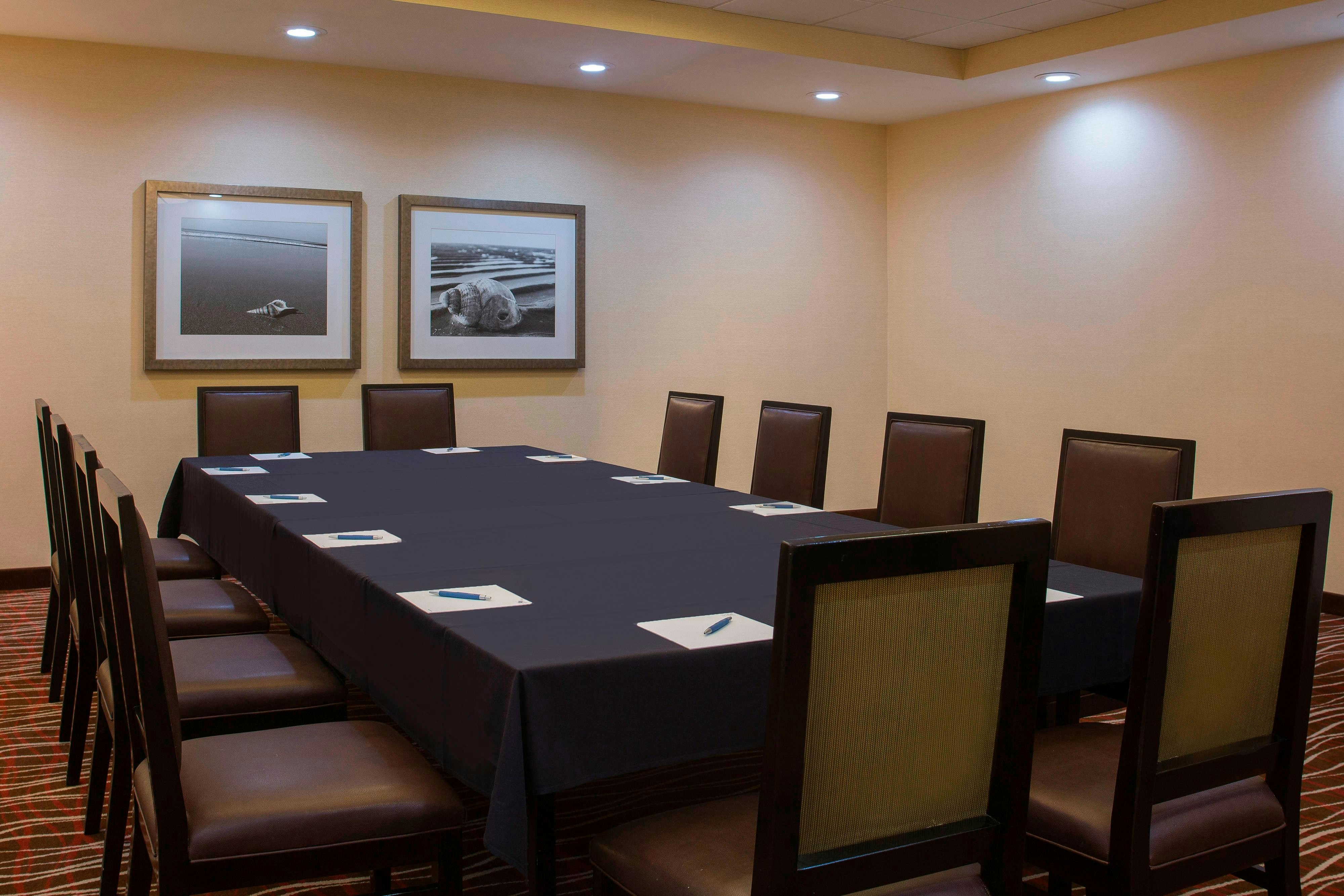 Four Points by Sheraton Suites Tampa Airport Westshore 15/16