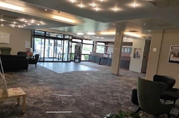 NOVOTEL BAYEUX 9/81