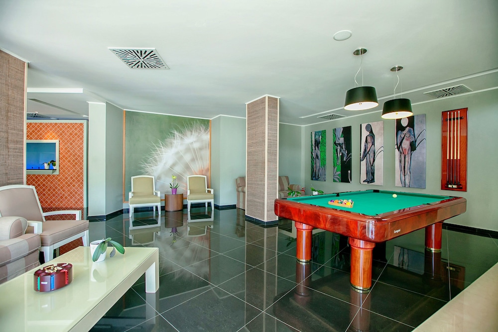San Nicolas Hotel 30/50