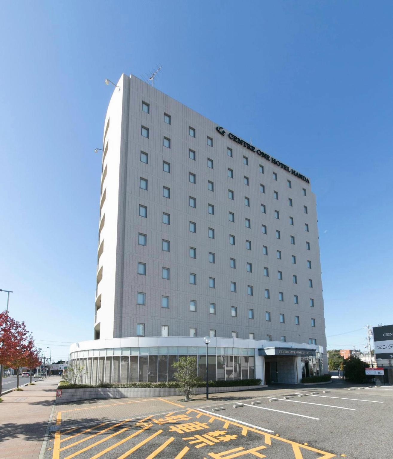 Universal, Twin Beds