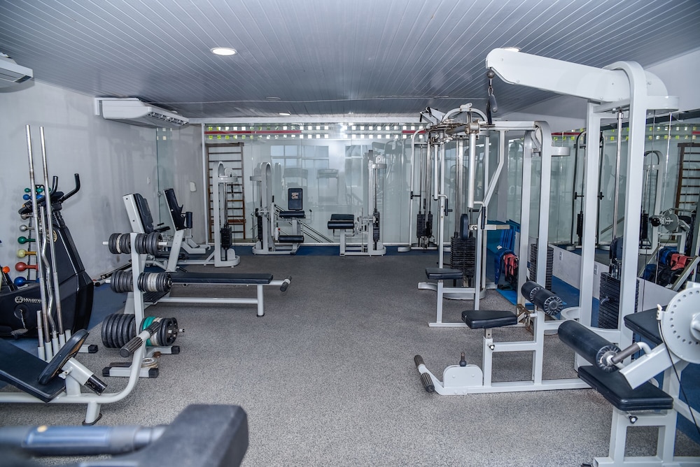 Gran Hotel Stella Maris Urban Resort and Conventions 19/50