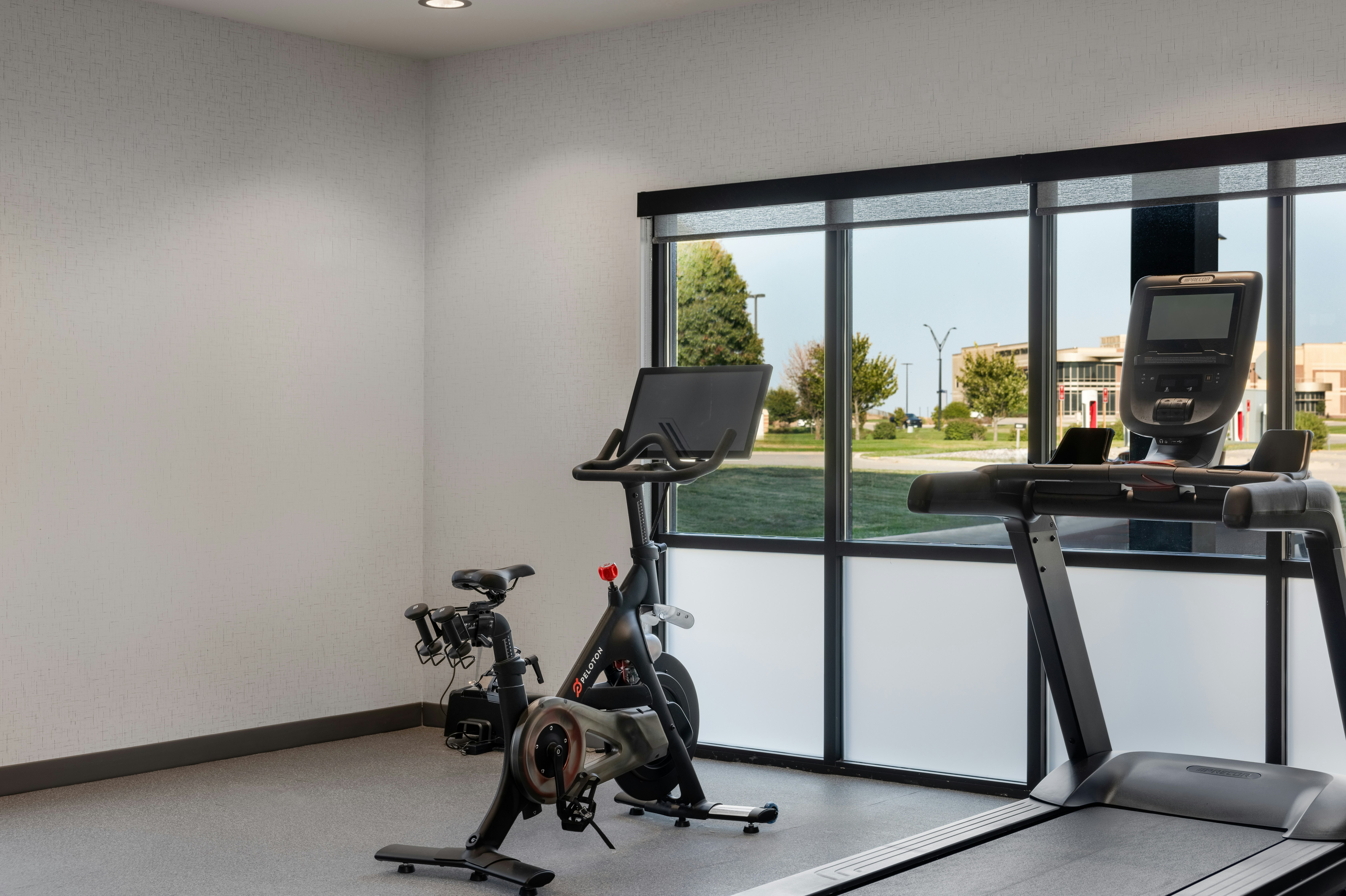Home2 Suites by Hilton Altoona Des Moines 20/33