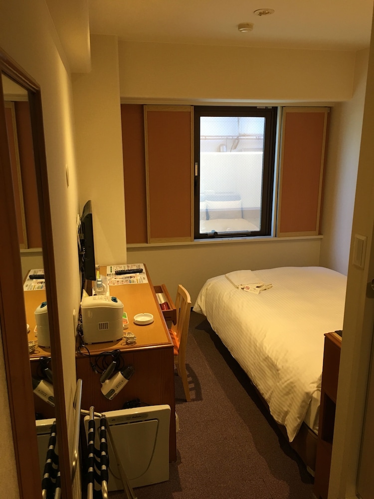 Smile Hotel Sugamo 11/50