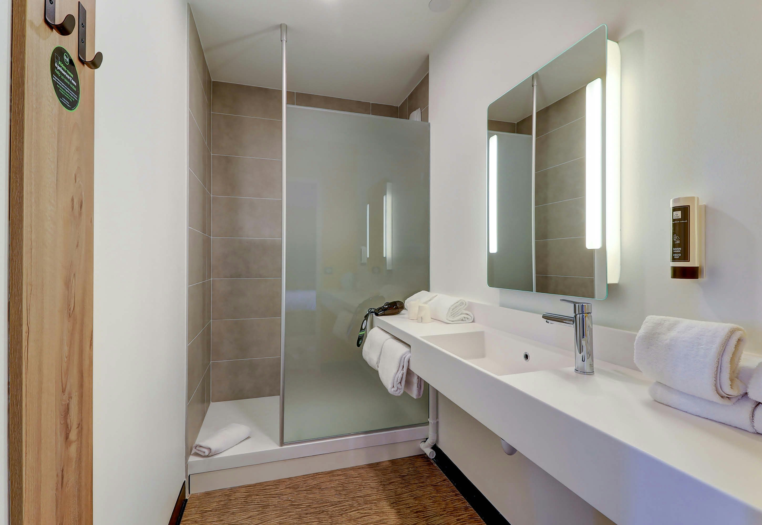 B&B HOTEL Dijon Valmy Toison d'Or 46/47