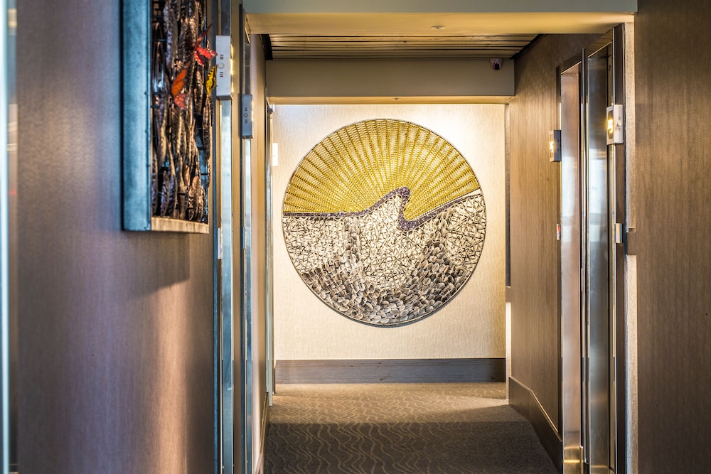 Walker Hotel Ximen 3/50