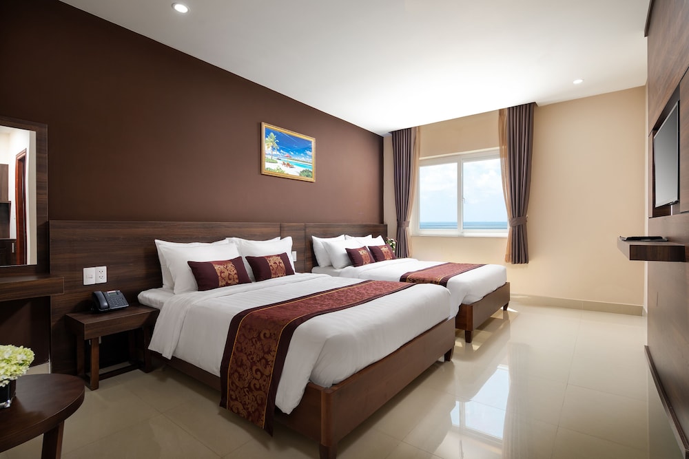 Nolis Hotel 34/54