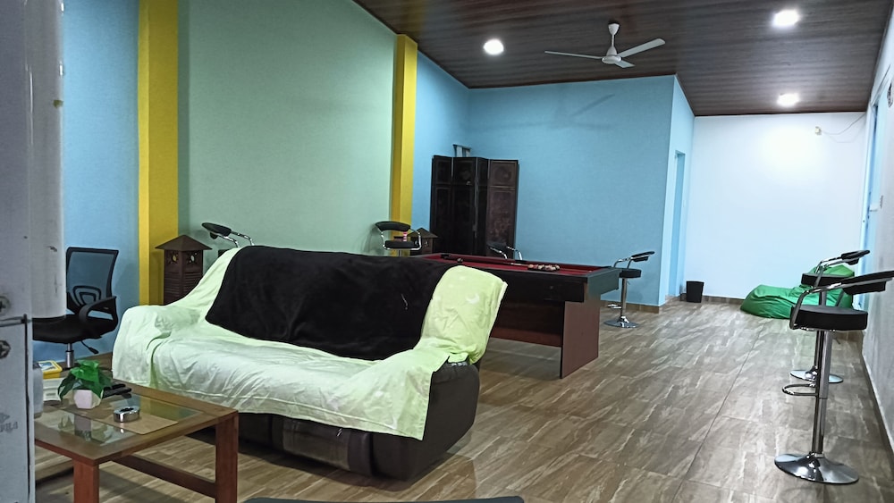 This Is It Guest House And Restaurant 30/50