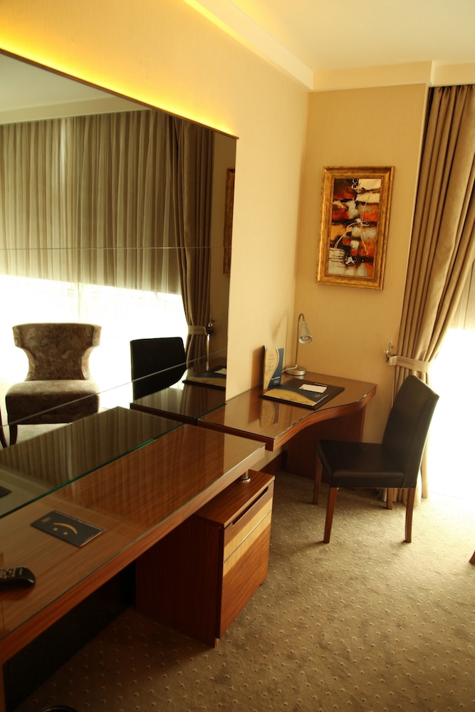 Armis Hotel 33/50