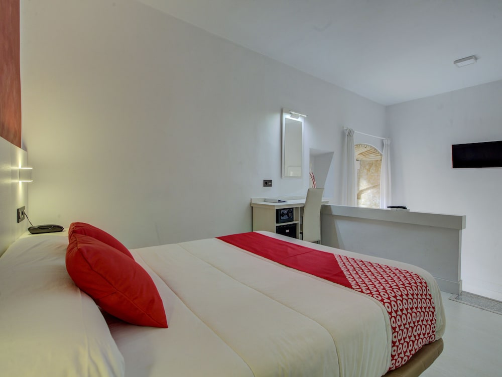 Hotel Emperatriz I 10/33