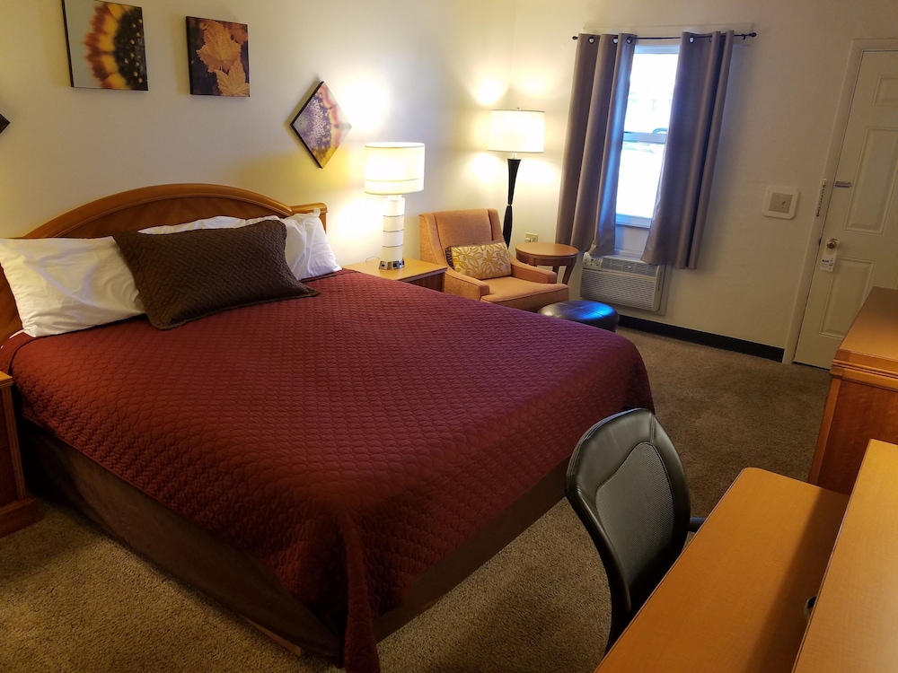 West Plains Motel 18/56