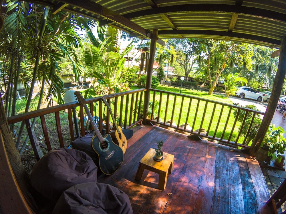 Plus Hostel Ayutthaya 23/31
