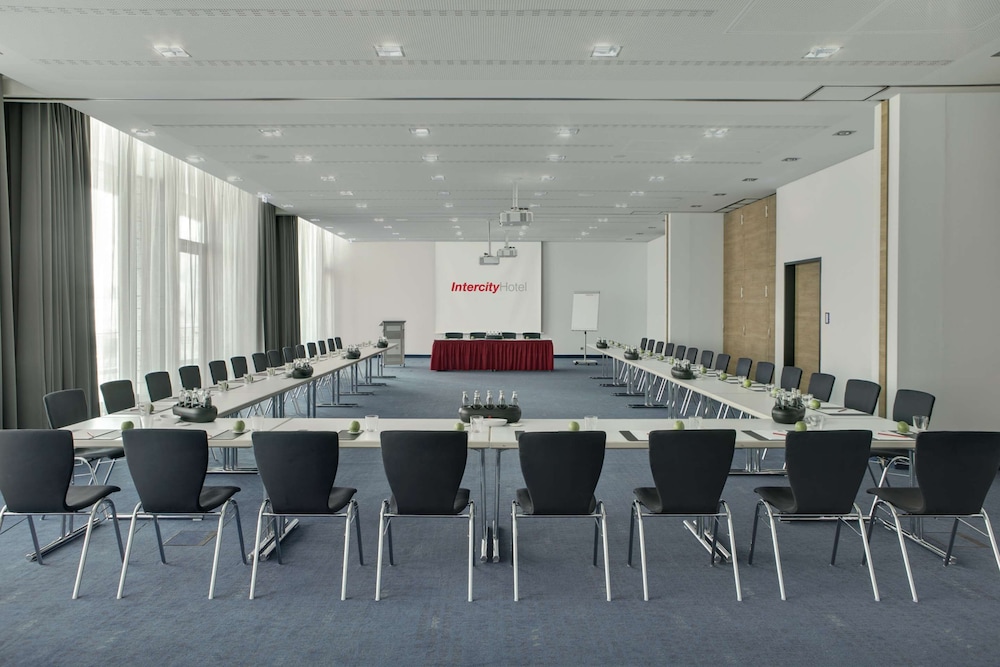 InterCity Hotel Berlin Hauptbahnhof 26/35