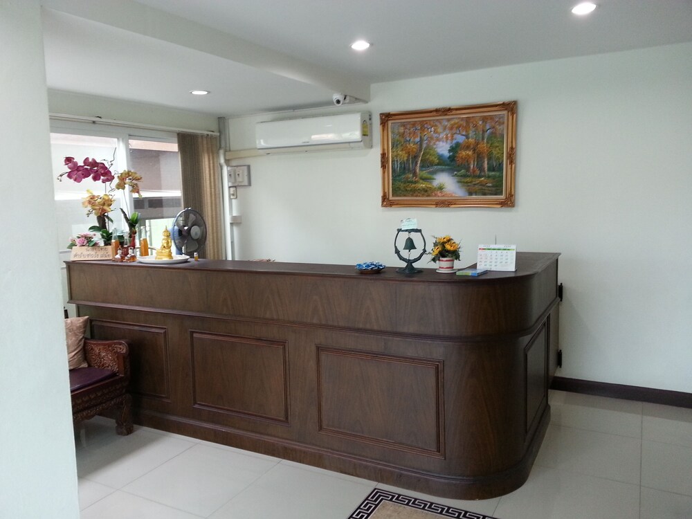 Taevaraj Place 5/26