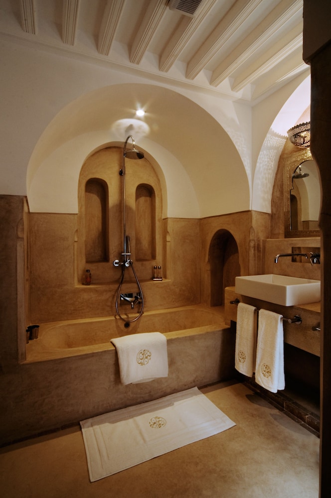 RIAD ADORE 4/45