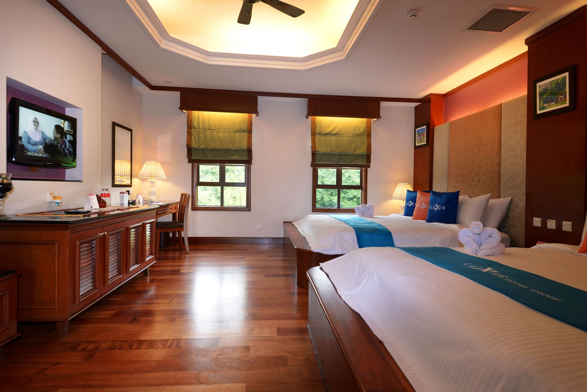 Garden Pool, Low, Villa, 2 King Beds