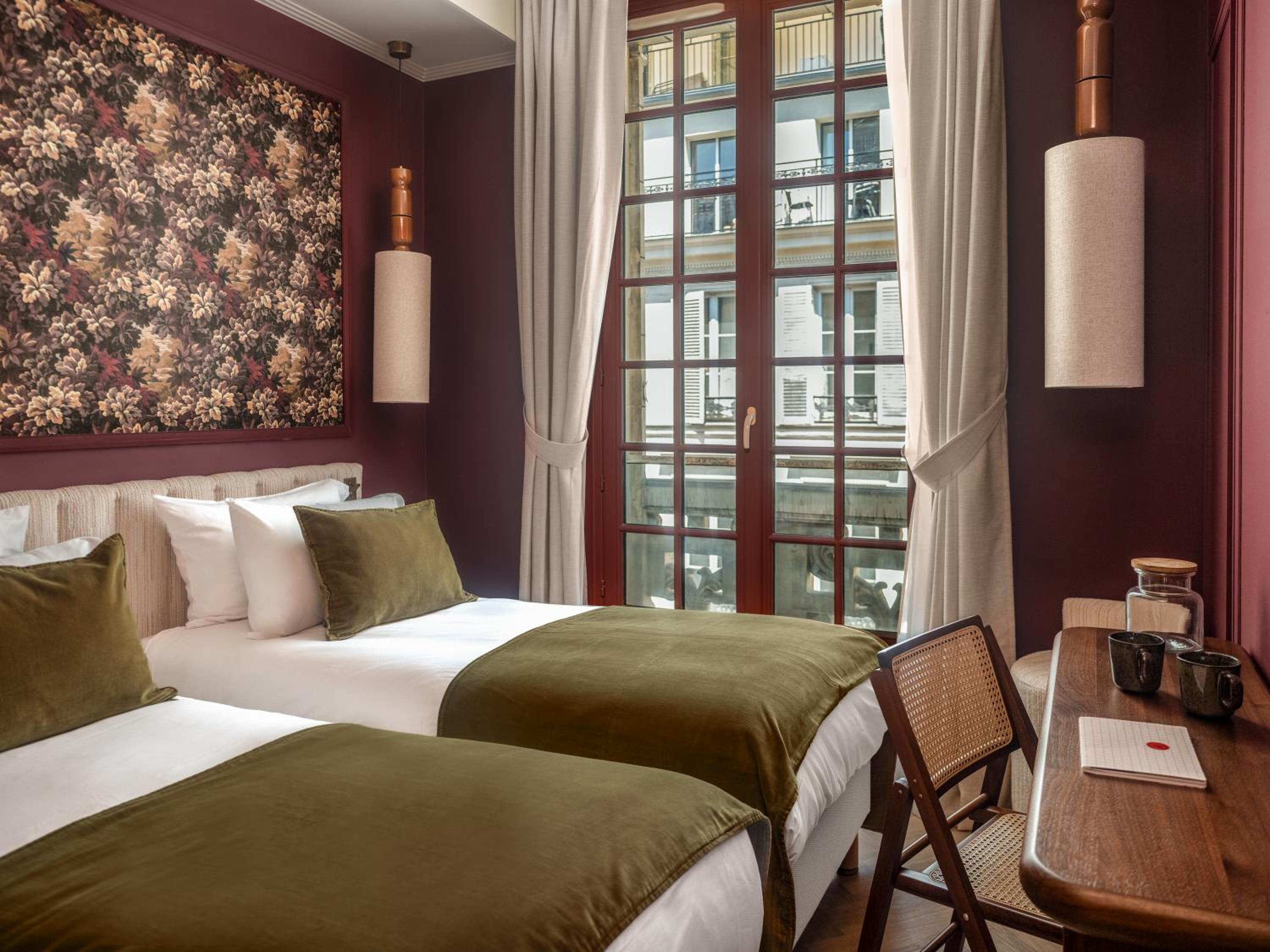 Family, Queen and Twin Beds