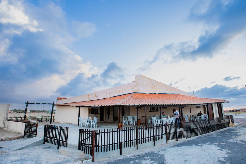 OYO Hotel Das Pedras in PARNAIBA