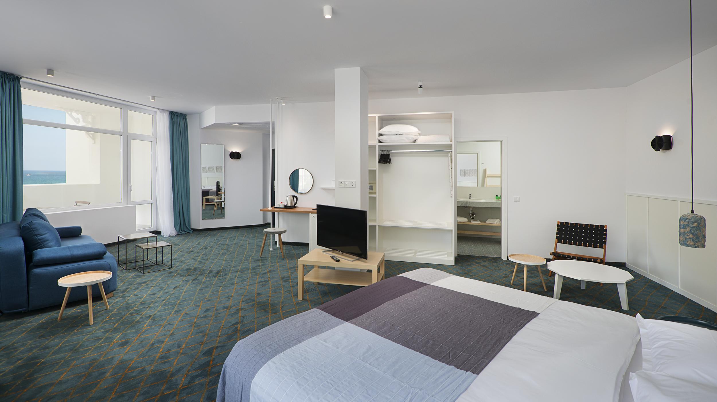 Junior Suite, Balcony or Terrace