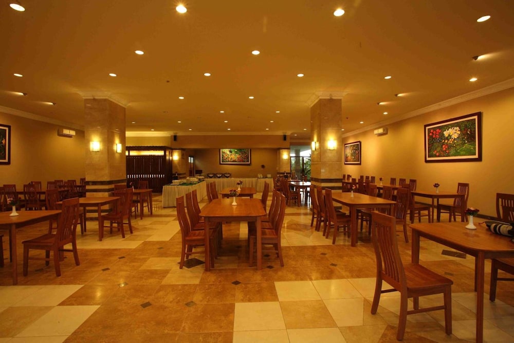 BALI WORLD HOTEL 30/46