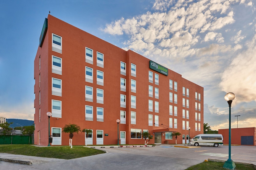 City Express Junior by Marriott Tuxtla Gutierrez Poliforum 5/54