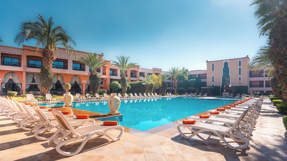 Zalagh Kasbah Hotel and Spa 46/50